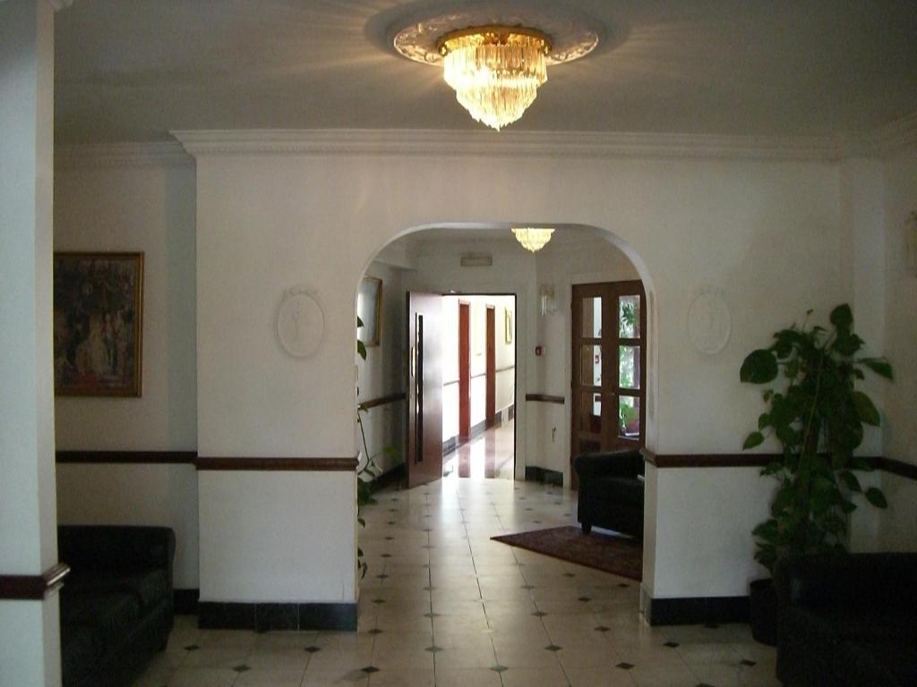 Kings Paget Hotel West Drayton  Екстериор снимка